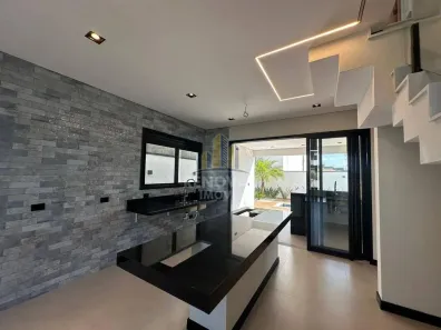 Sobrado com 4 Quartos à venda, 232m² no Cézar de Souza, Mogi das Cruzes