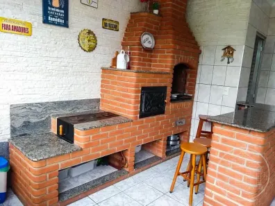 Sobrado com 3 Quartos à venda, 270m² no Jardim Guanhembu, São Paulo