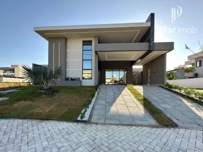 Casa de Condomínio com 4 Quartos à venda, 188m² no Cidade Alpha, Eusébio