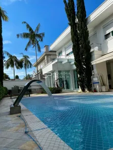 Casa de Condomínio com 5 Quartos para alugar, 600m² no Alphaville Residencial Um, Barueri