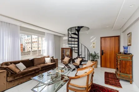 Cobertura com 3 Quartos para alugar, 235m² no Auxiliadora, Porto Alegre