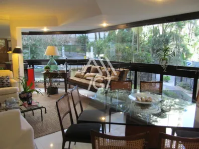 Apartamento com 3 Quartos à venda, 211m² no Vila Suzana, São Paulo