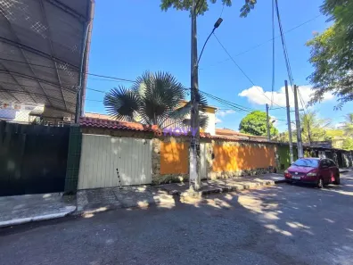 Casa com 3 Quartos à venda, 320m² no Maria Paula, São Gonçalo