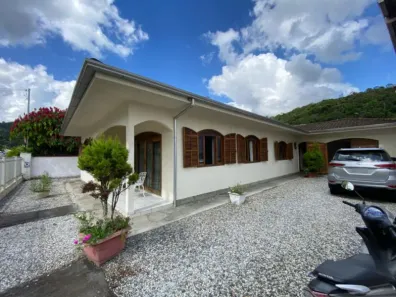 Sala Comercial com 3 Quartos para alugar, 160m² no Santa Luzia, Brusque