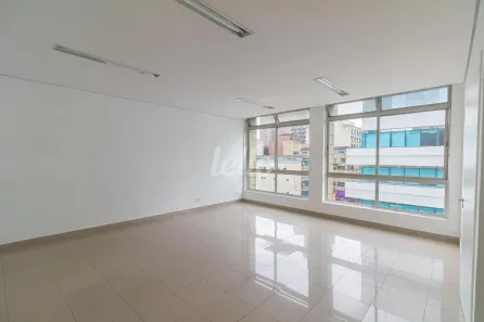 Sala Comercial para alugar, 38m² no Liberdade, São Paulo