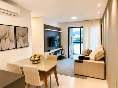 Apartamento com 2 Quartos à venda, 76m² no Trindade, Florianópolis