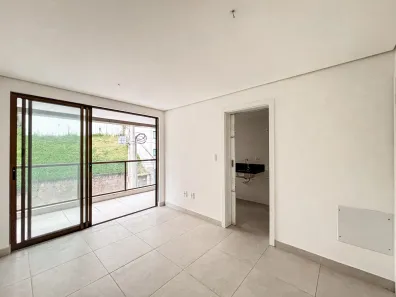Apartamento com 2 Quartos à venda, 60m² no Cascatinha, Juiz de Fora