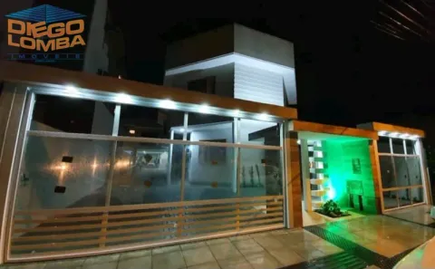 Imóvel Comercial com 10 Quartos à venda, 560m² no Canasvieiras, Florianópolis