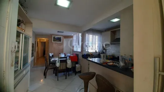 Apartamento com 2 Quartos à venda, 73m² no Centro, Florianópolis