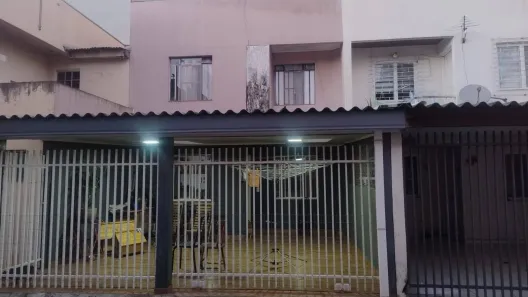 Sobrado com 3 Quartos à venda, 70m² no Alto Boqueirão, Curitiba