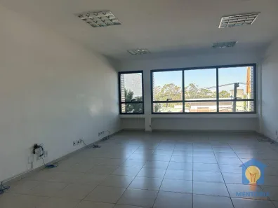 Sala Comercial à venda, 41m² no Jardim Lambreta, Cotia