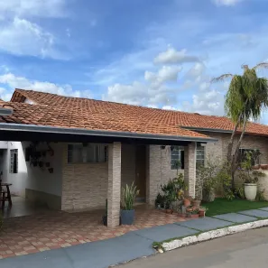 Casa de Condomínio com 3 Quartos à venda, 167m² no Jardim das Acácias, Aparecida de Goiânia