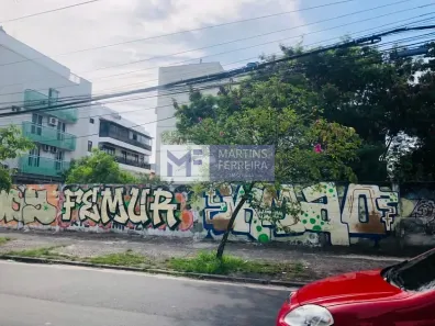 para alugar, 880m² no Recreio dos Bandeirantes, Rio de Janeiro