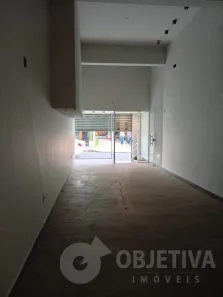 Ponto Comercial para alugar, 130m² no Centro, Uberlândia