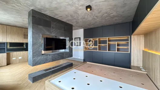 Apartamento com 2 Quartos para alugar, 257m² no Batel, Curitiba