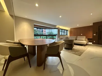 Apartamento com 3 Quartos para venda ou aluguel, 158m² no Vila Nova Conceição, São Paulo