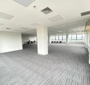 Ponto Comercial para alugar, 350m² no Jardim Promissão, São Paulo