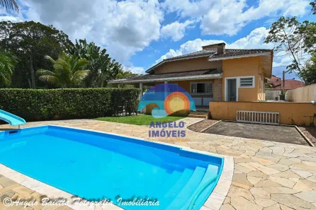 Casa de Condomínio com 4 Quartos à venda, 180m² no Bougainvillee V, Peruíbe