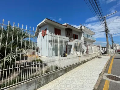 Casa com 4 Quartos à venda, 160m² no Barreiros, São José