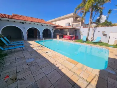 Casa com 3 Quartos à venda, 200m² no Flórida, Praia Grande