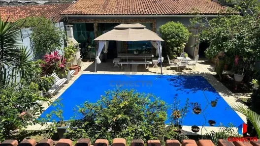 Casa com 8 Quartos à venda, 490m² no Jardim Camburi, Vitória