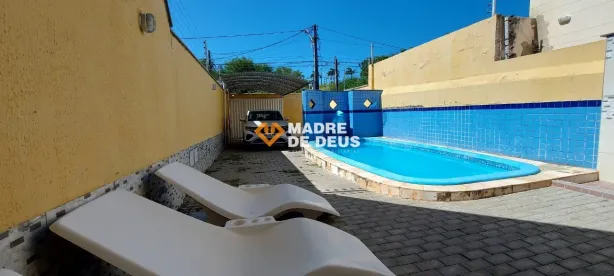 Casa com 4 Quartos à venda, 251m² no Manuel Dias Branco, Fortaleza