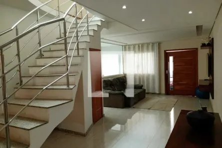 Casa com 3 Quartos à venda, 215m² no Parque Belo Horizonte Industrial, Contagem