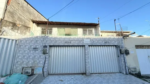 Casa com 5 Quartos à venda, 195m² no Conjunto Esperança, Fortaleza