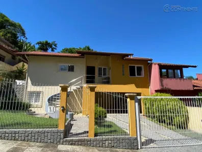 Casa com 3 Quartos à venda, 250m² no Coqueiros, Florianópolis