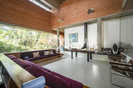 Casa com 3 Quartos à venda, 380m² no Jardim Luzitânia, São Paulo