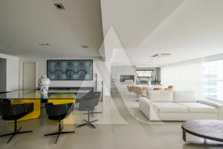 Apartamento com 4 Quartos para alugar, 335m² no Vila Uberabinha, São Paulo