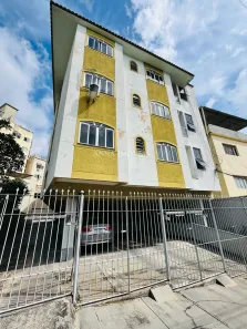 Casa com 2 Quartos à venda, 73m² no Jardim Amália, Volta Redonda