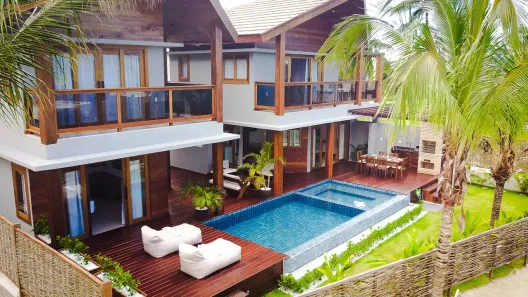 Sobrado com 3 Quartos à venda, 301m² no Centro, Itarema