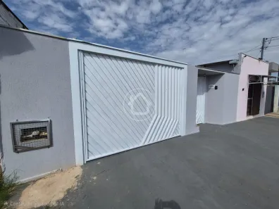 Casa com 2 Quartos à venda, 74m² no Vila Santo Amaro, Campo Grande