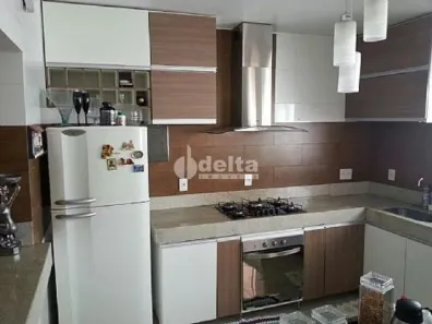 Apartamento com 3 Quartos à venda, 86m² no Saraiva, Uberlândia