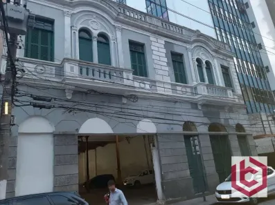 Galpão/Depósito/Armazém à venda, 2500m² no Centro, Santos