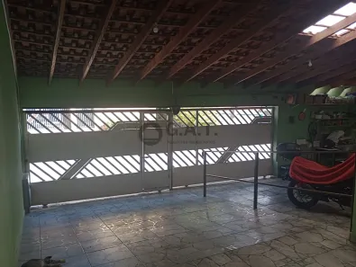 Casa com 4 Quartos à venda, 180m² no Vila Haro, Sorocaba