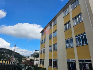 Apartamento com 3 Quartos para alugar, 63m² no Mosela, Petrópolis