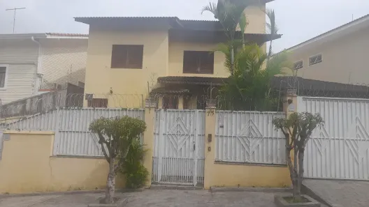 Sobrado com 3 Quartos à venda, 264m² no Jardim Virginia Bianca, São Paulo