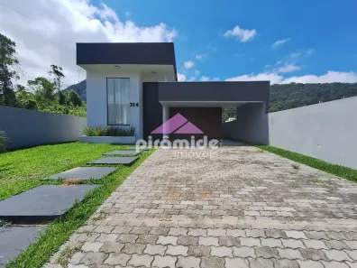 Casa de Condomínio com 3 Quartos à venda, 150m² no Mar Verde II, Caraguatatuba