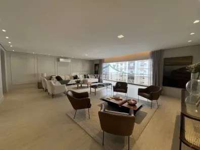 Apartamento com 4 Quartos à venda, 257m² no Gonzaga, Santos
