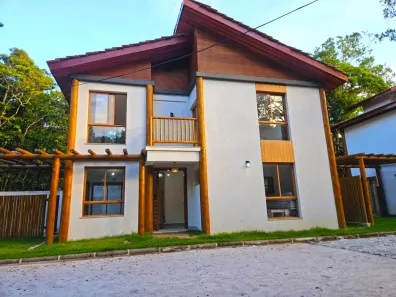 Casa com 3 Quartos à venda, 145m² no Arraial D'Ajuda, Porto Seguro