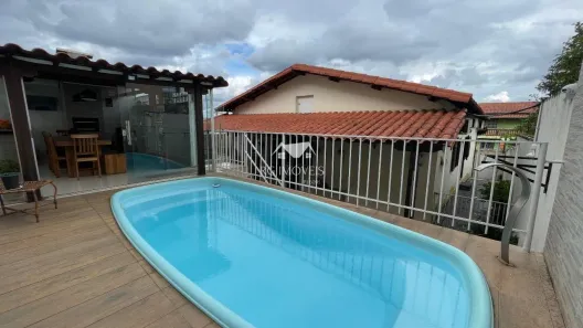Casa com 4 Quartos à venda, 207m² no Novo das Indústrias (Barreiro), Belo Horizonte