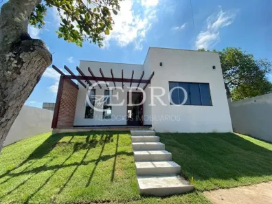 Casa de Condomínio com 3 Quartos à venda, 96m² no São Mateus, São Pedro da Aldeia