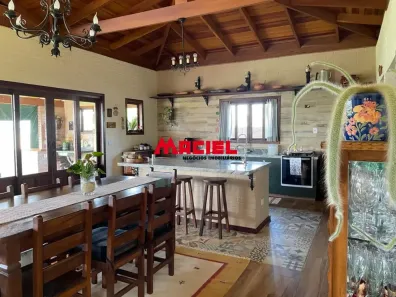 Casa com 4 Quartos à venda, 258m² no Recanto das Águas, Igaratá