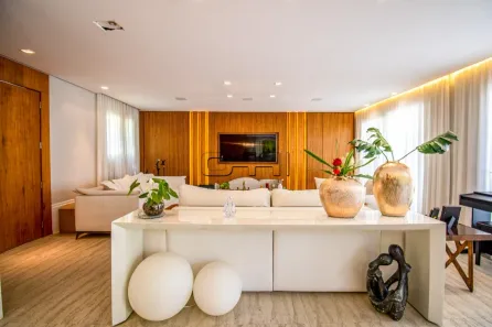 Casa de Condomínio com 4 Quartos à venda, 550m² no Jardim Petrópolis, São Paulo