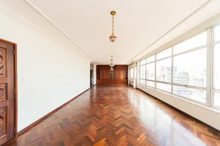 Apartamento com 3 Quartos à venda, 222m² no Centro, Curitiba
