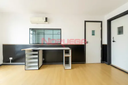 Imóvel Comercial à venda, 78m² no Centro, Curitiba