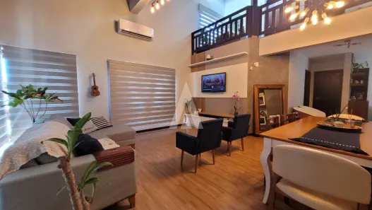 Sobrado com 3 Quartos à venda, 200m² no Aventureiro, Joinville