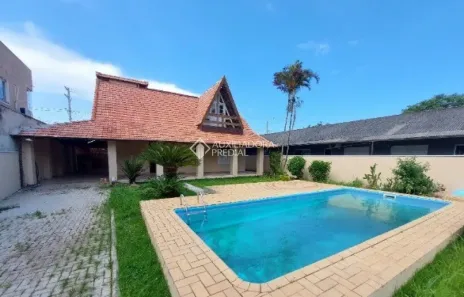 Casa com 4 Quartos para alugar, 200m² no Morro das Pedras, Florianópolis